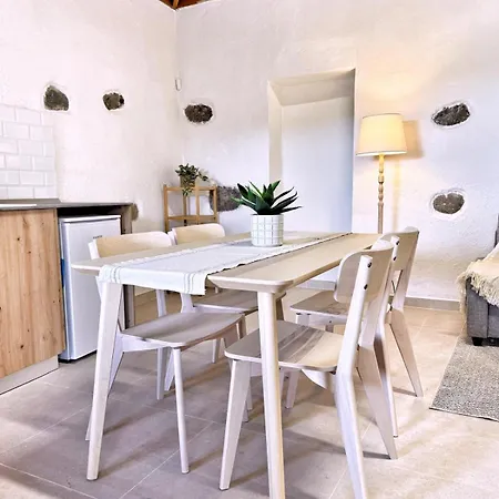 Casas Javier Apartment *