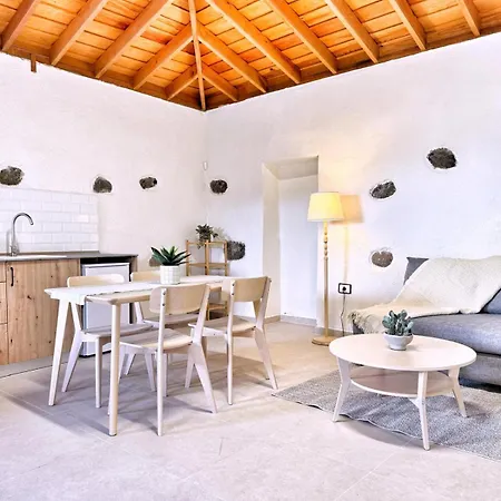 Casas Javier Apartment *