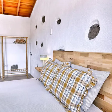 Casas Javier * Адехе